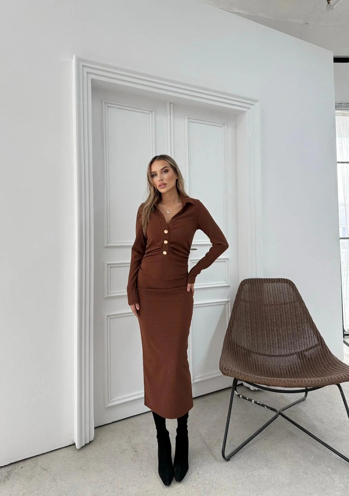 YAKALI GOLD DÜĞME DETAY UZUN OTTOMAN ELBİSE KAHVE