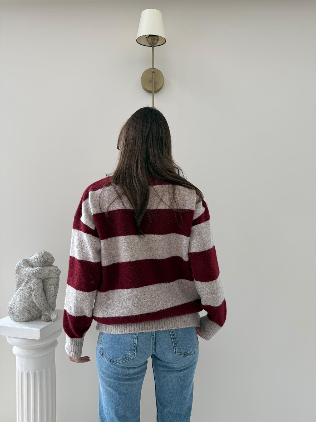 YAKALI KALP NAKIŞ DETAY ÇİZGİLİ SALAŞ KAZAK BORDO