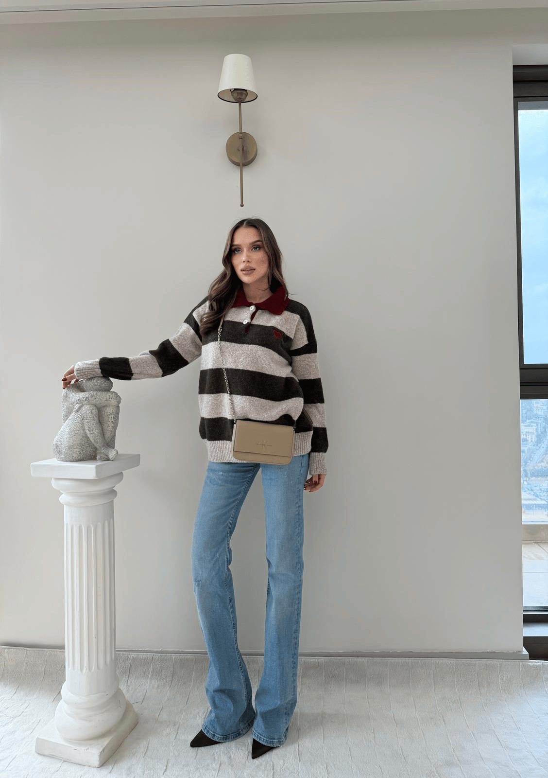 YAKALI KALP NAKIŞ DETAY ÇİZGİLİ SALAŞ KAZAK KAHVE