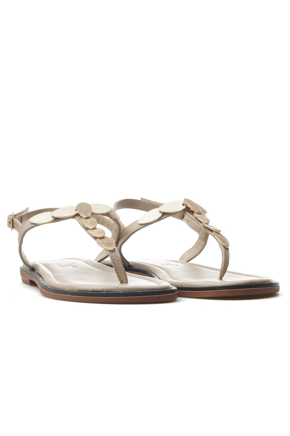 kadin-toka-detayli-parmak-arasi-sandal-4a78-9.jpeg