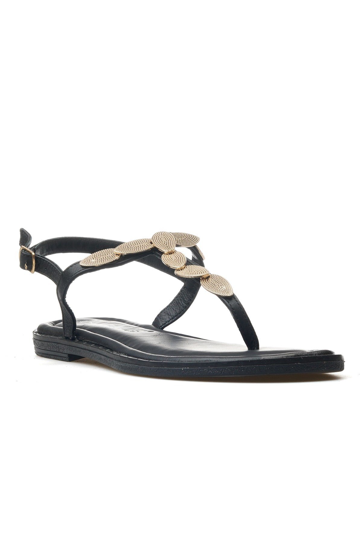kadin-toka-detayli-parmak-arasi-sandal-ac-530.jpeg