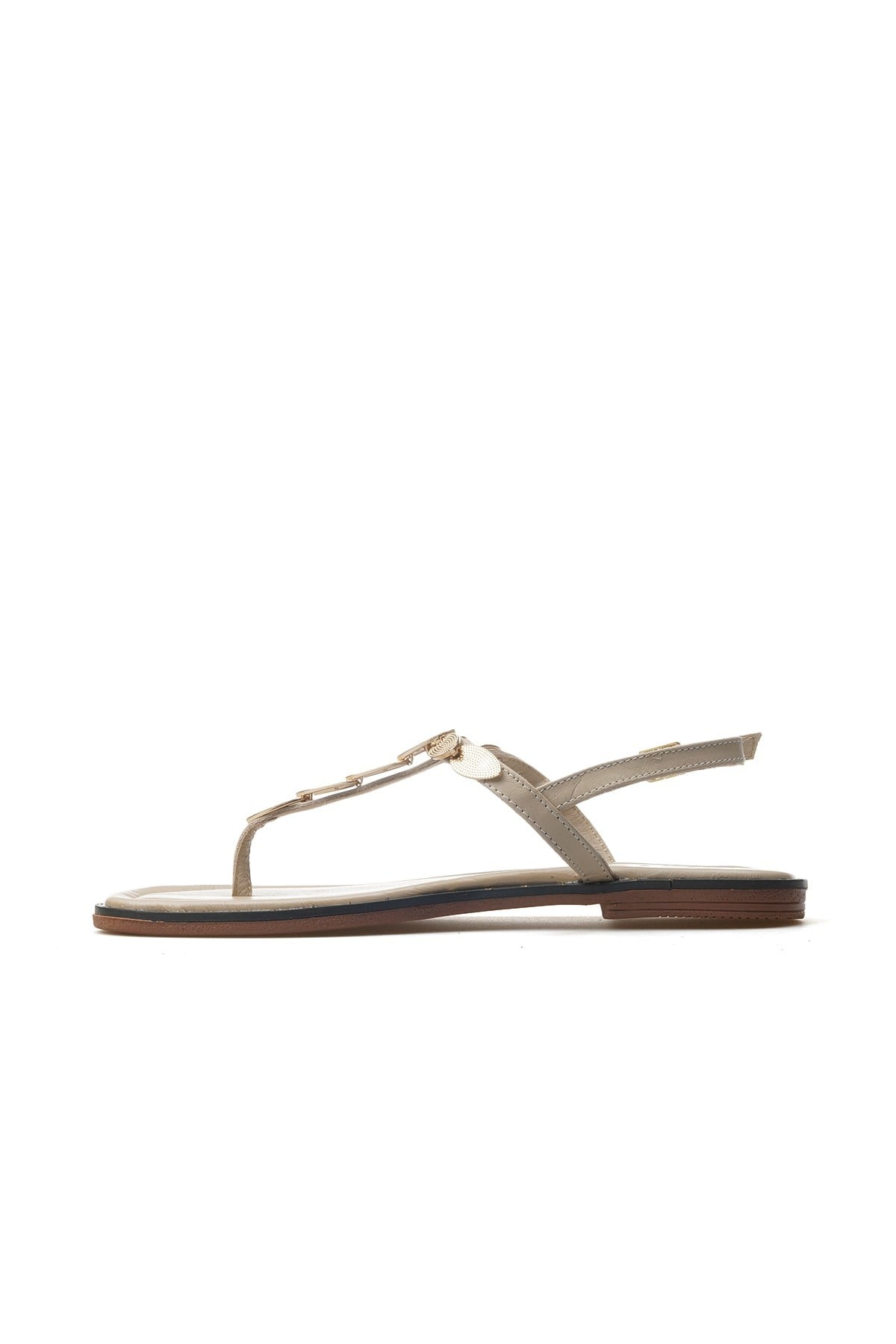 kadin-toka-detayli-parmak-arasi-sandal-b1cb-c.jpeg