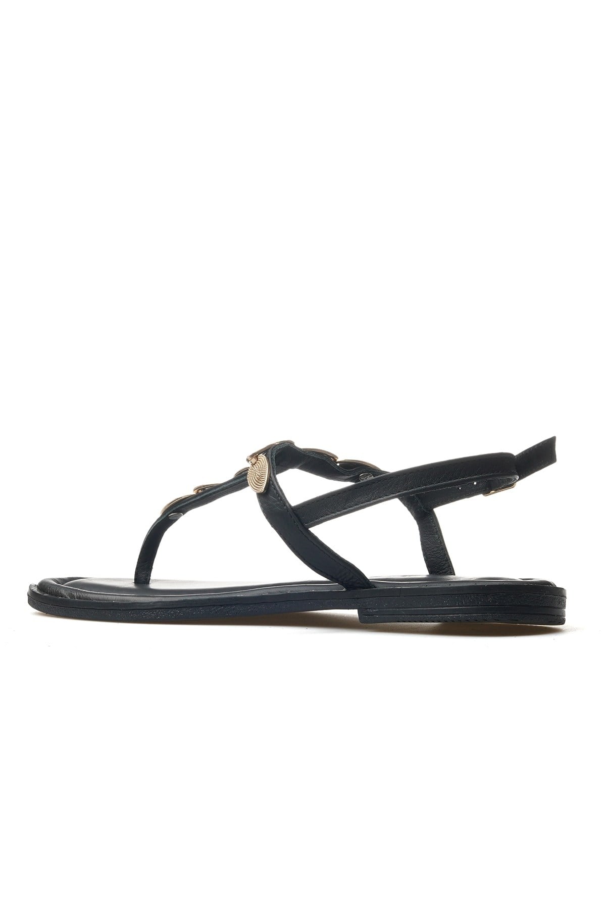 kadin-toka-detayli-parmak-arasi-sandal-c2c12d.jpeg