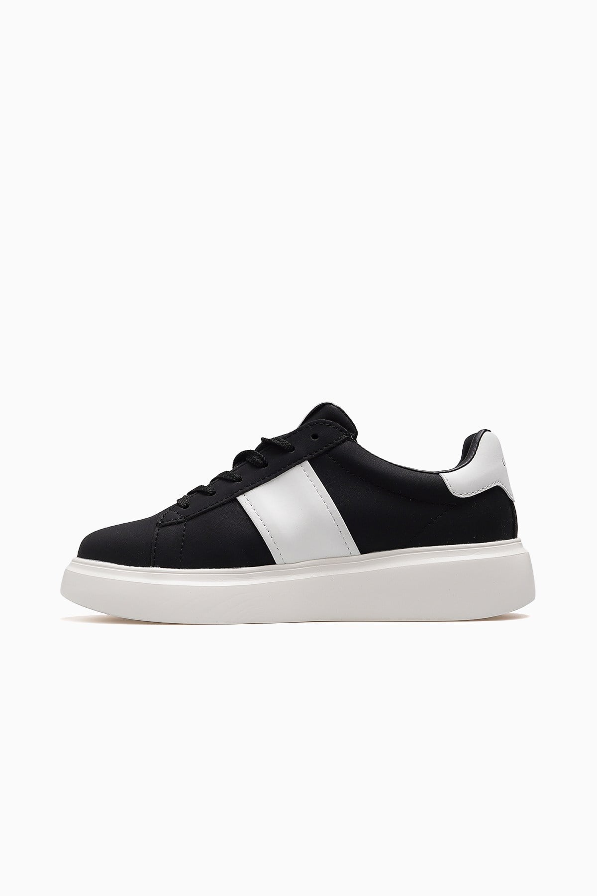 Luna Kadın Deri Sneaker Ayakkabı 121230055-SİYAH