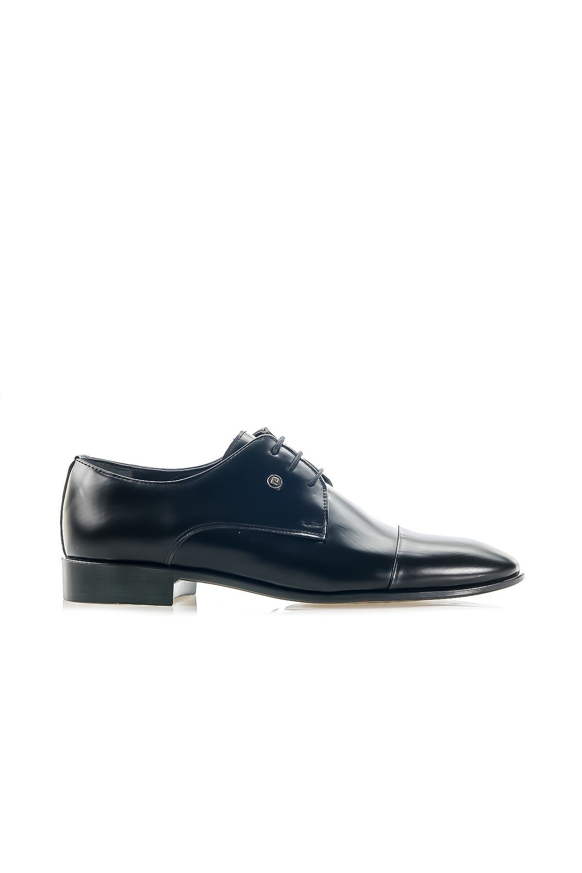 pierre-cardin-erkek-buyuk-numara-klasi-5ee8ae.jpeg