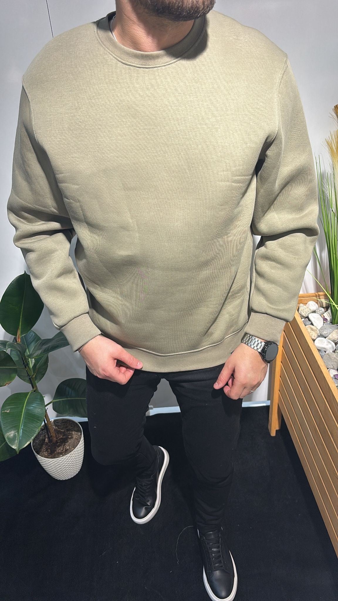 AÇIK YEŞİL BASKISIZ SWEATSHIRT