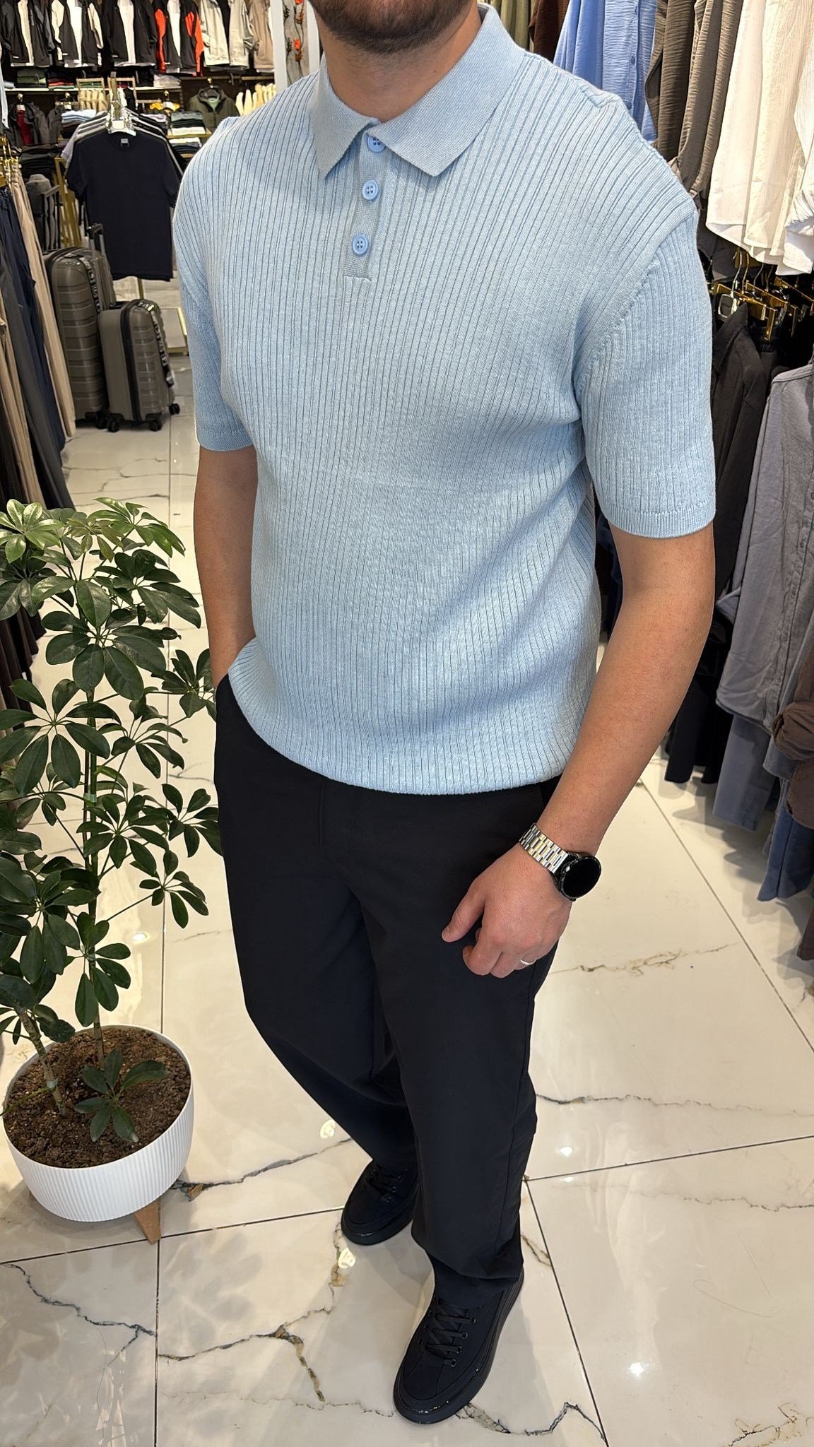 YAKALI AÇIK MAVİ TRİKO T-SHIRT