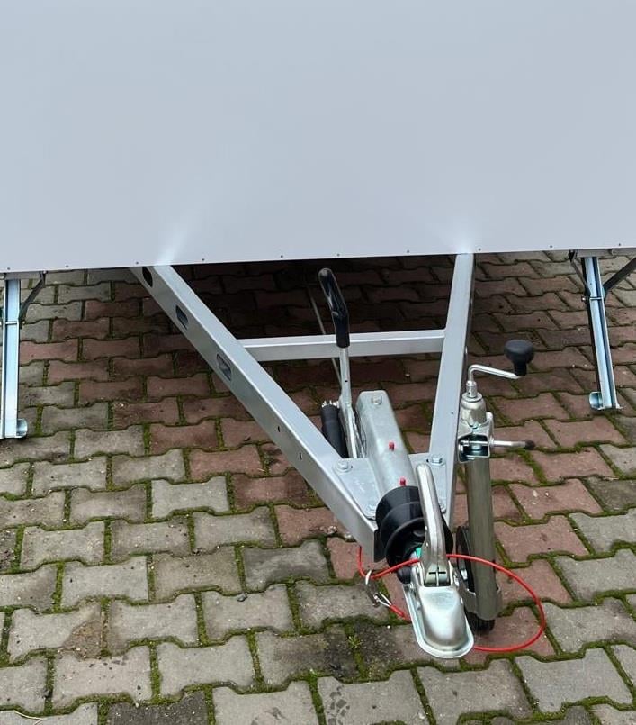 KNOTT 750-1300 KG V MODELİ FRENLİ KAPLİN