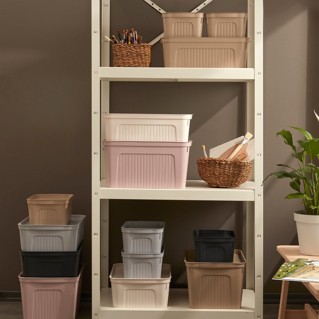 27 L Unit Box