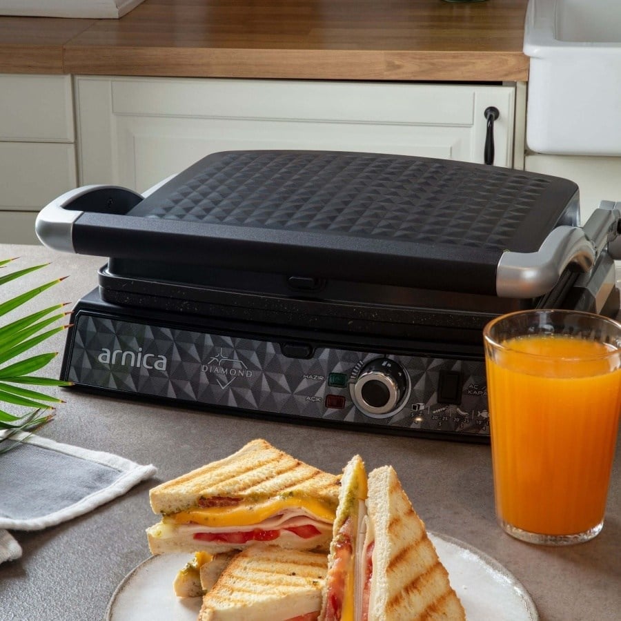 ARNICA Diamond Izgaralı Tost Makinesi Siyah (GH26251)
