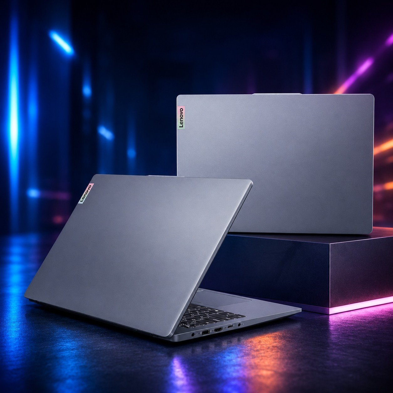 LENOVO 82XM00PVTX R5 5625U 8/512 Gb SSD 15.6