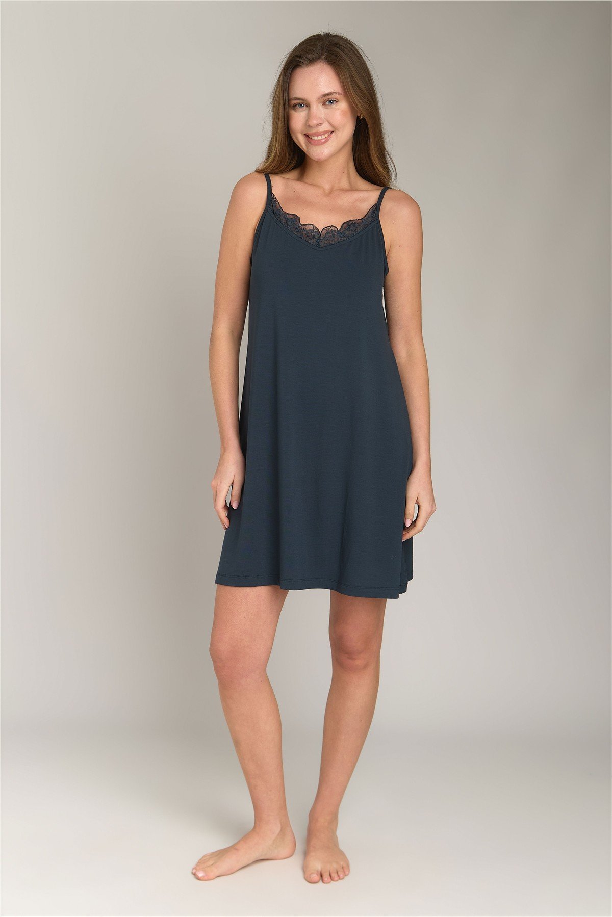 ELLA ÖRME İP ASKILI DANTELLİ GECELİK