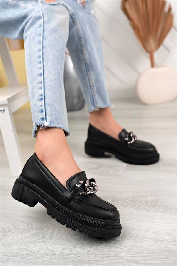 Aymood Kadın Siyah Zincirli Kalın Taban Loafer Makosen Ayakkabı