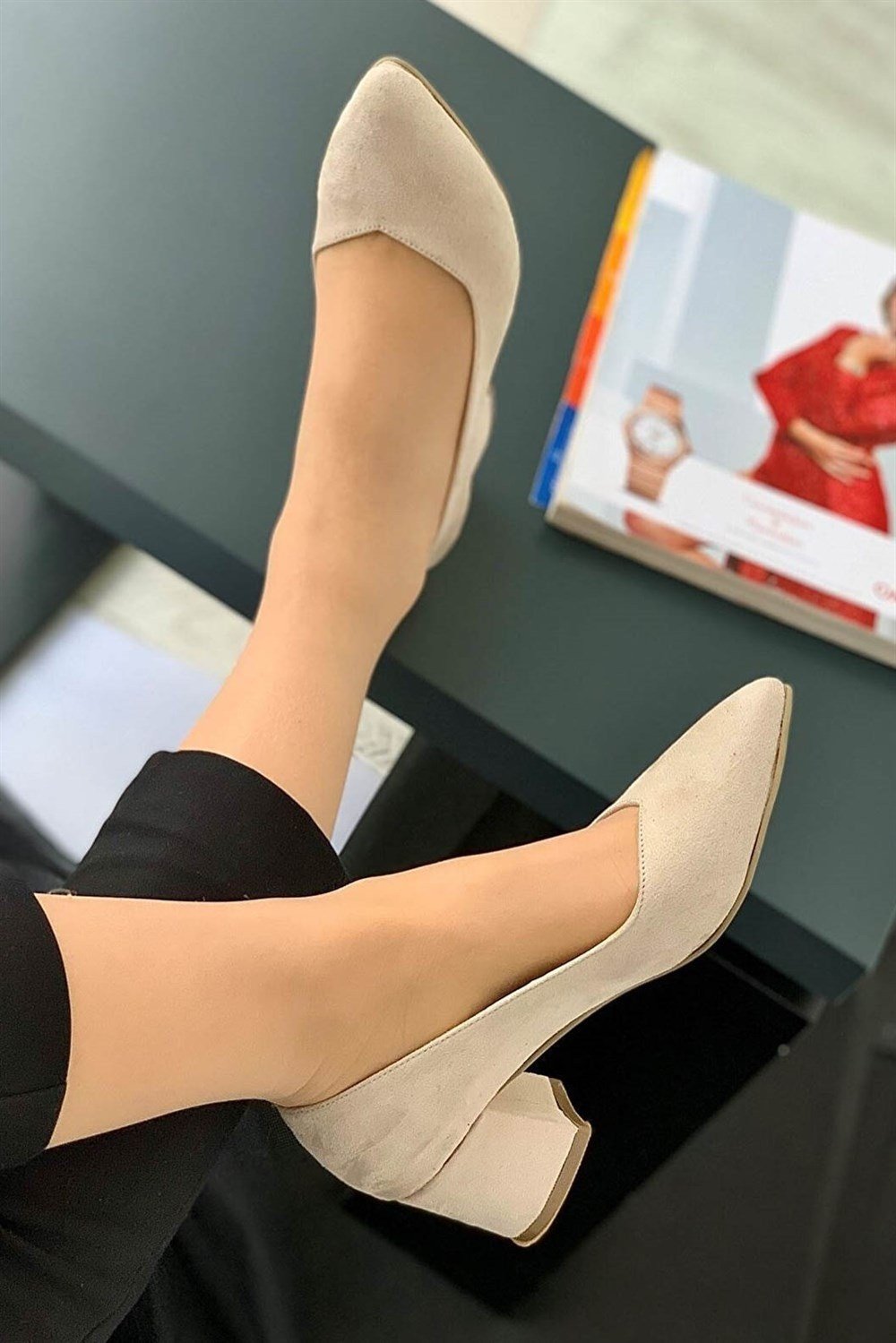 Nude Süet Kadın Şık Günlük Rahat Kısa Topuklu Ayakkabı Topuk Boyu 5Cm