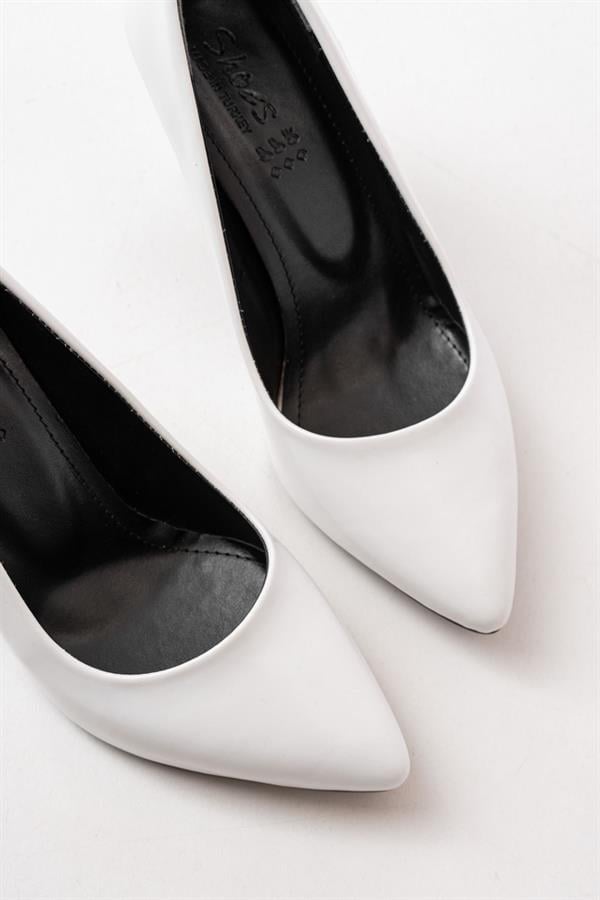 ST-001 Beyaz Rugan Günlük 9 Cm Topuklu Bayan Stiletto Ayakkabı