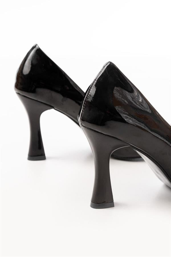ST-001 Siyah Rugan Günlük 9 Cm Topuklu Bayan Stiletto Ayakkabı