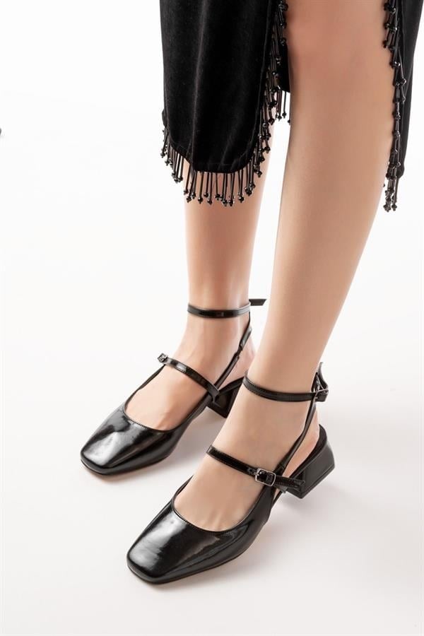 ST-003 Siyah Rugan Günlük 4 Cm Topuklu Bayan Ayakkabı