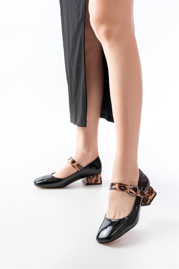 ST-006 Siyah Leopar Rugan Günlük 4 Cm Topuklu Bayan Ayakkabı