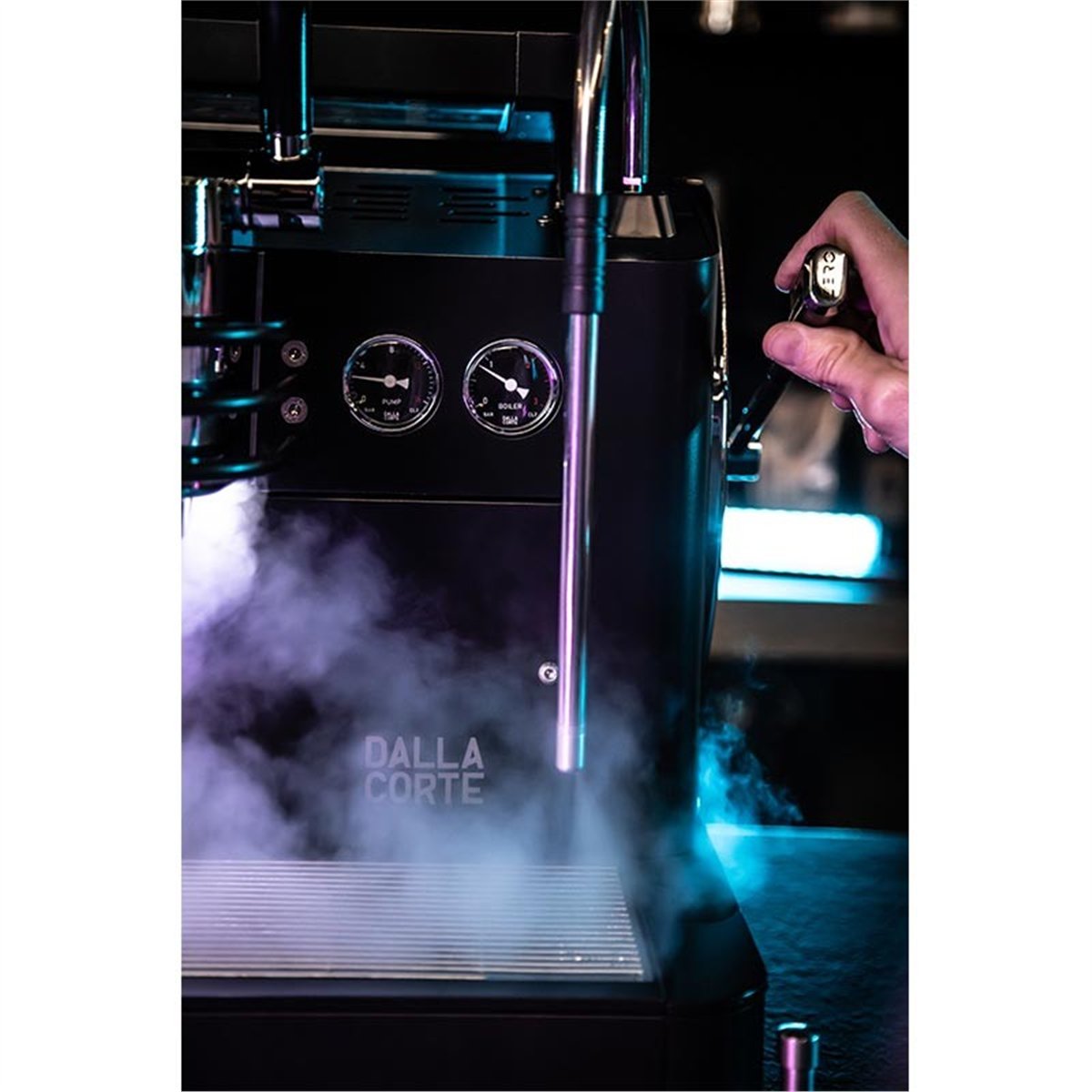 Dalla Corte Zero Barista Espresso Kahve Makinesi, 3 Gruplu, Siyah