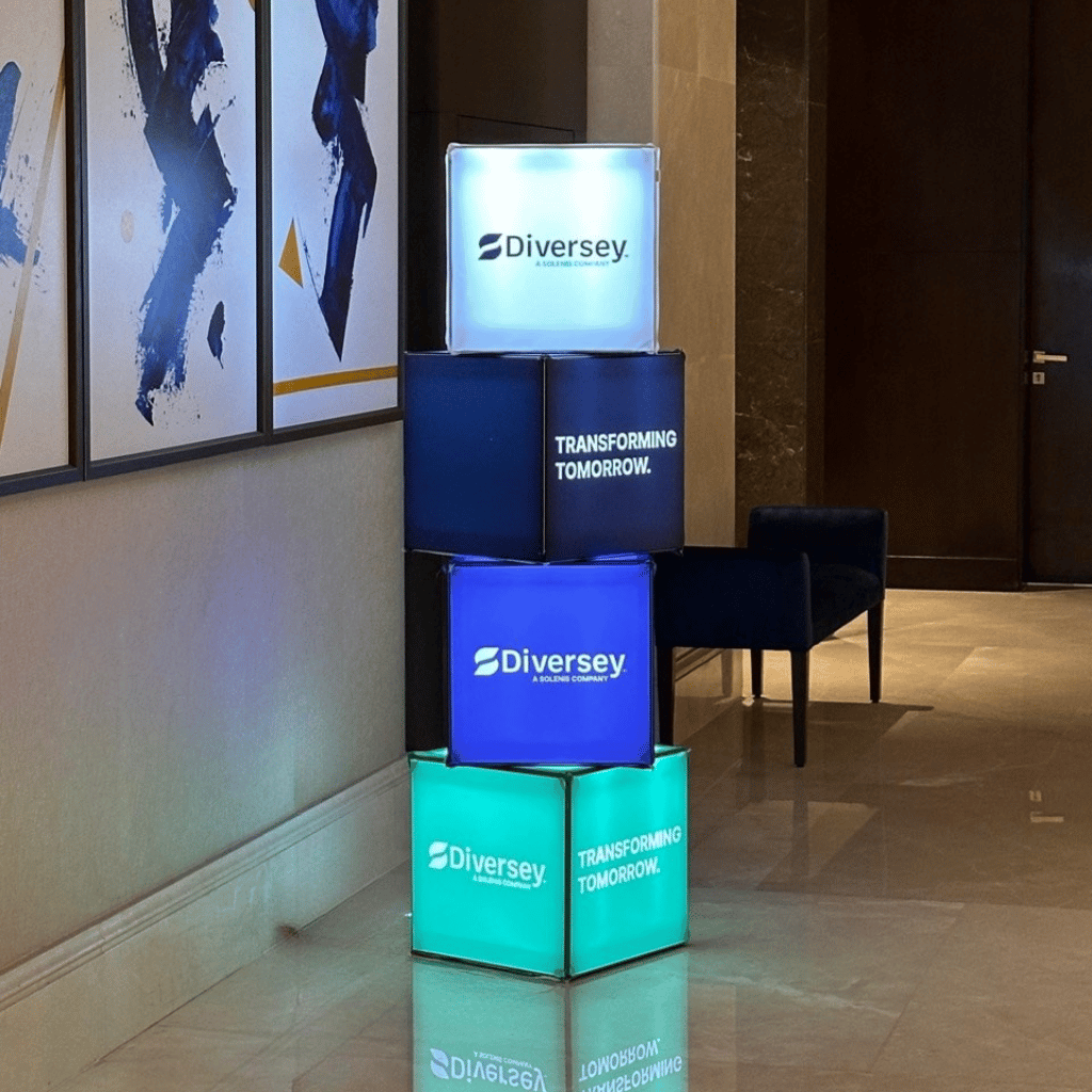 40×40×80 CM KÜP LIGHTBOX MİNİ KULE