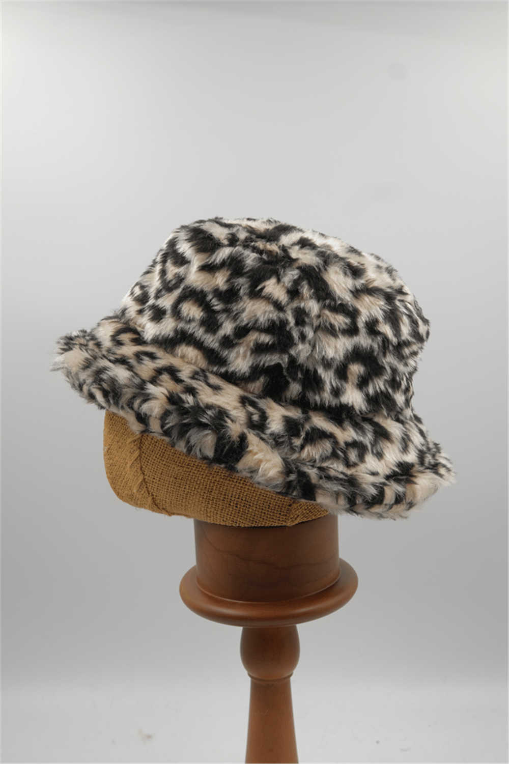 CMFW21-36 PELÜŞ BALIKÇI FÖTER LEOPAR