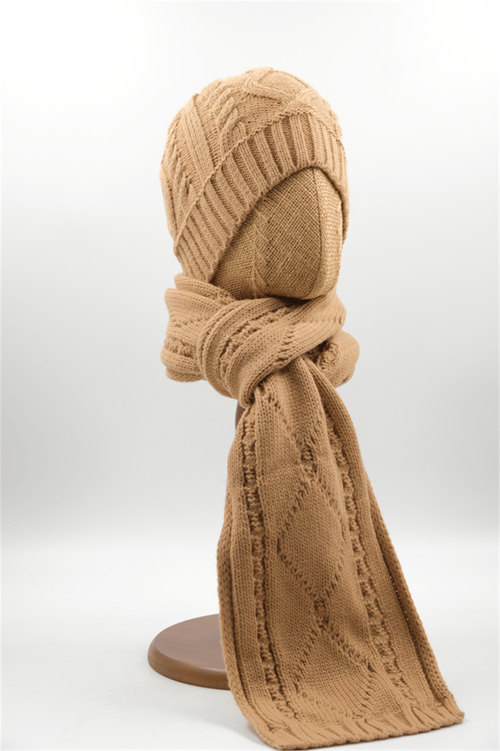 YÜRÜTMELİ TAKIM ( ATKI / BERE ) CAMEL