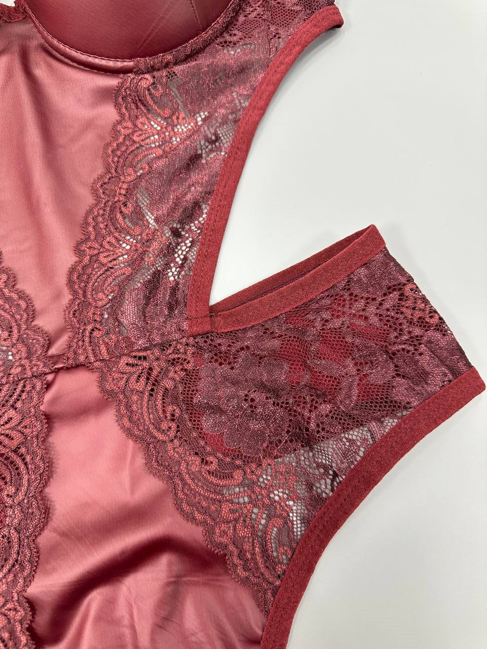 Latente Bodysuit (Bordo)
