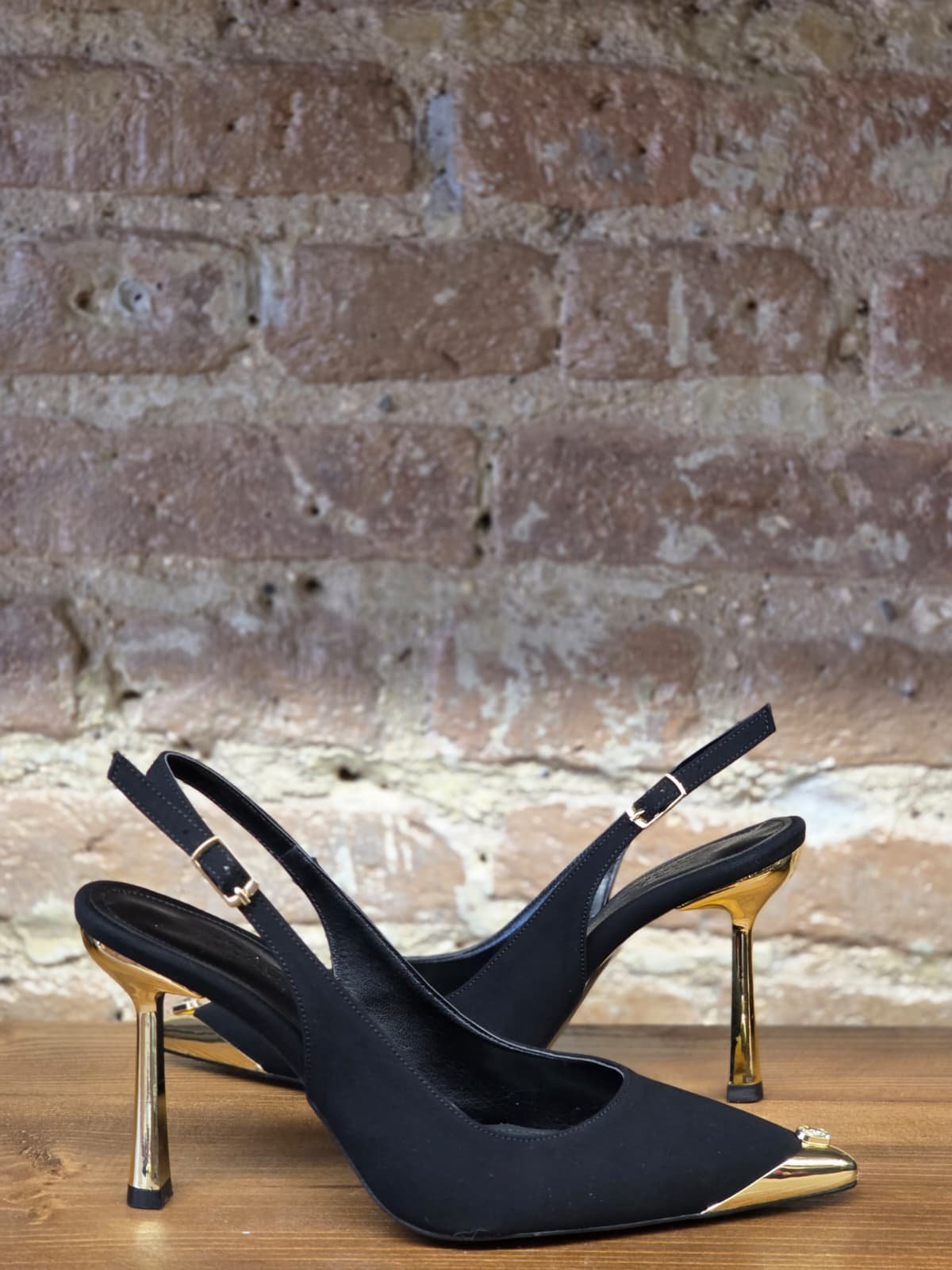 Noire Gold Slingback Stiletto