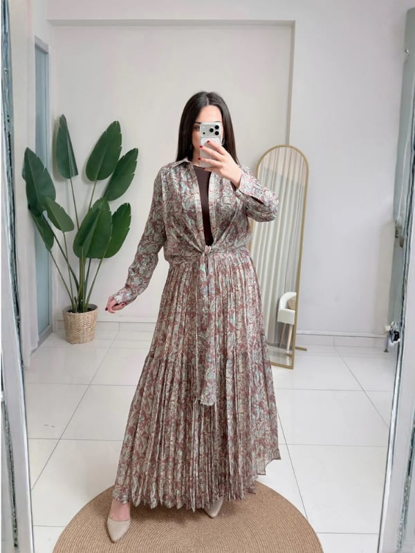 KARŞ DETAYLI TAKIM