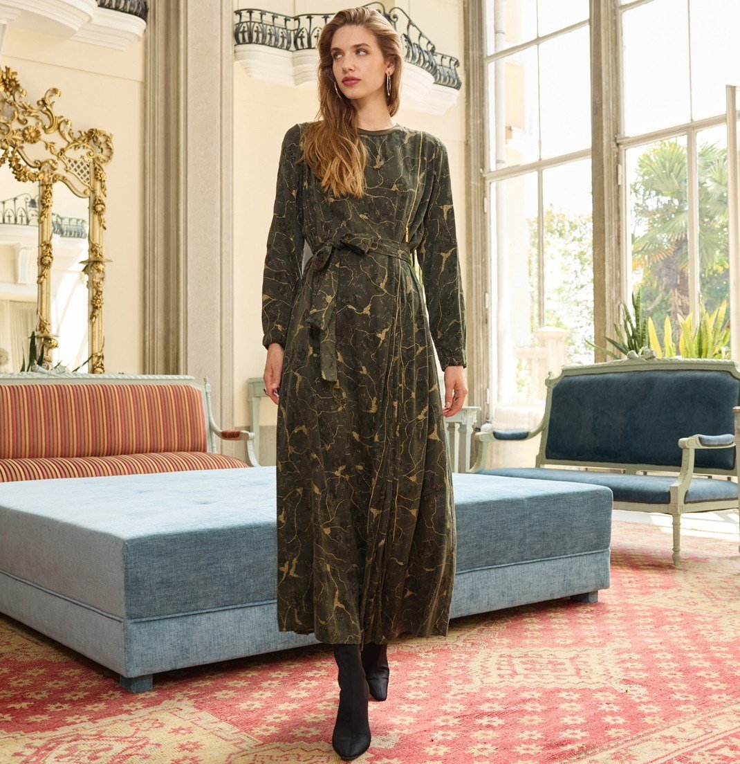 MissWhence Gold Detaylı Elbise 
