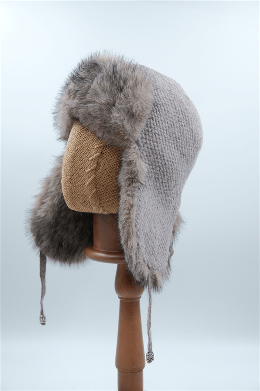 CMFW25-35 LÜKS ÖRME PİLOT ŞAPKA CAMEL