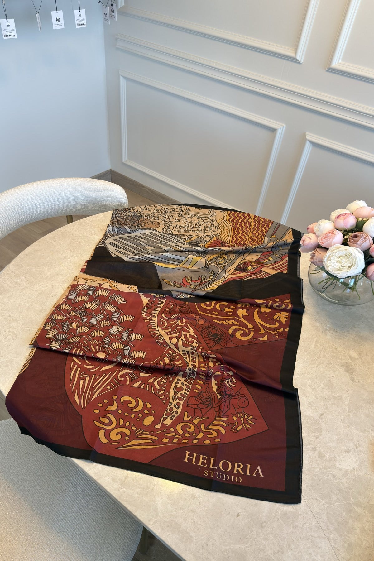 Heloria Royal Tapestry Omuz Şalı