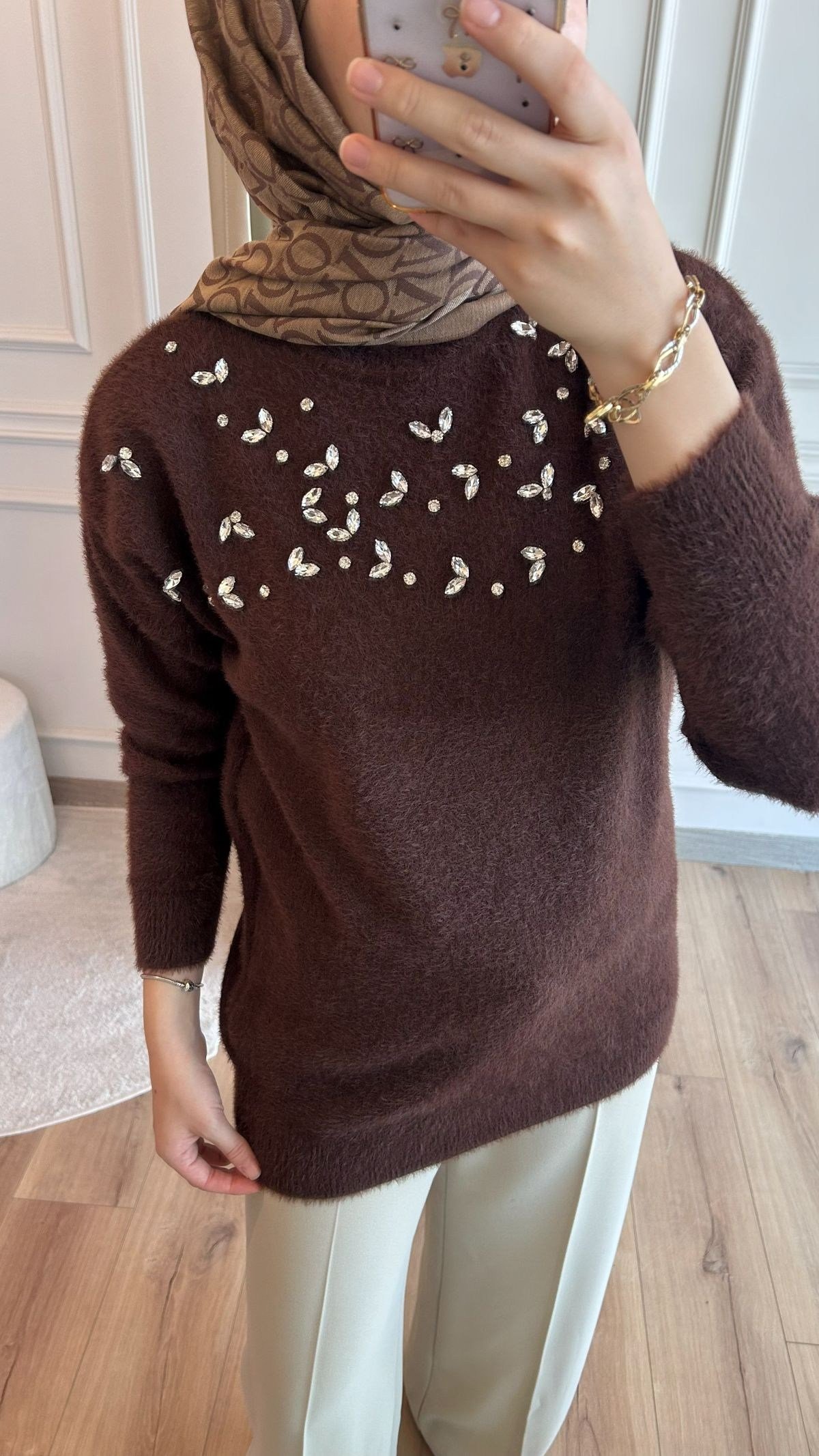 Kahve Taşlı Angora Kazak