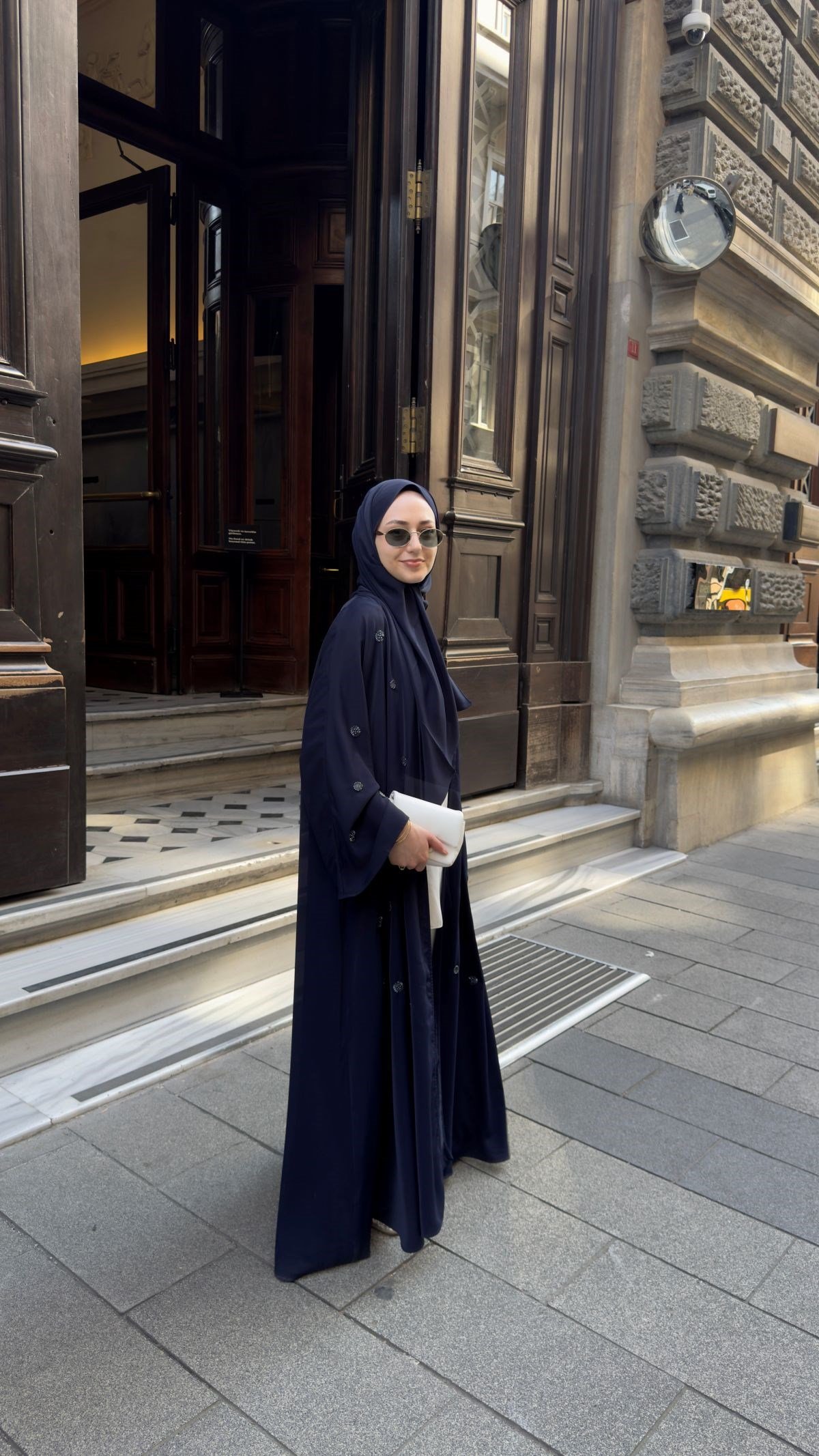 Lacivert Taş İşlemeli Abaya- Şal
