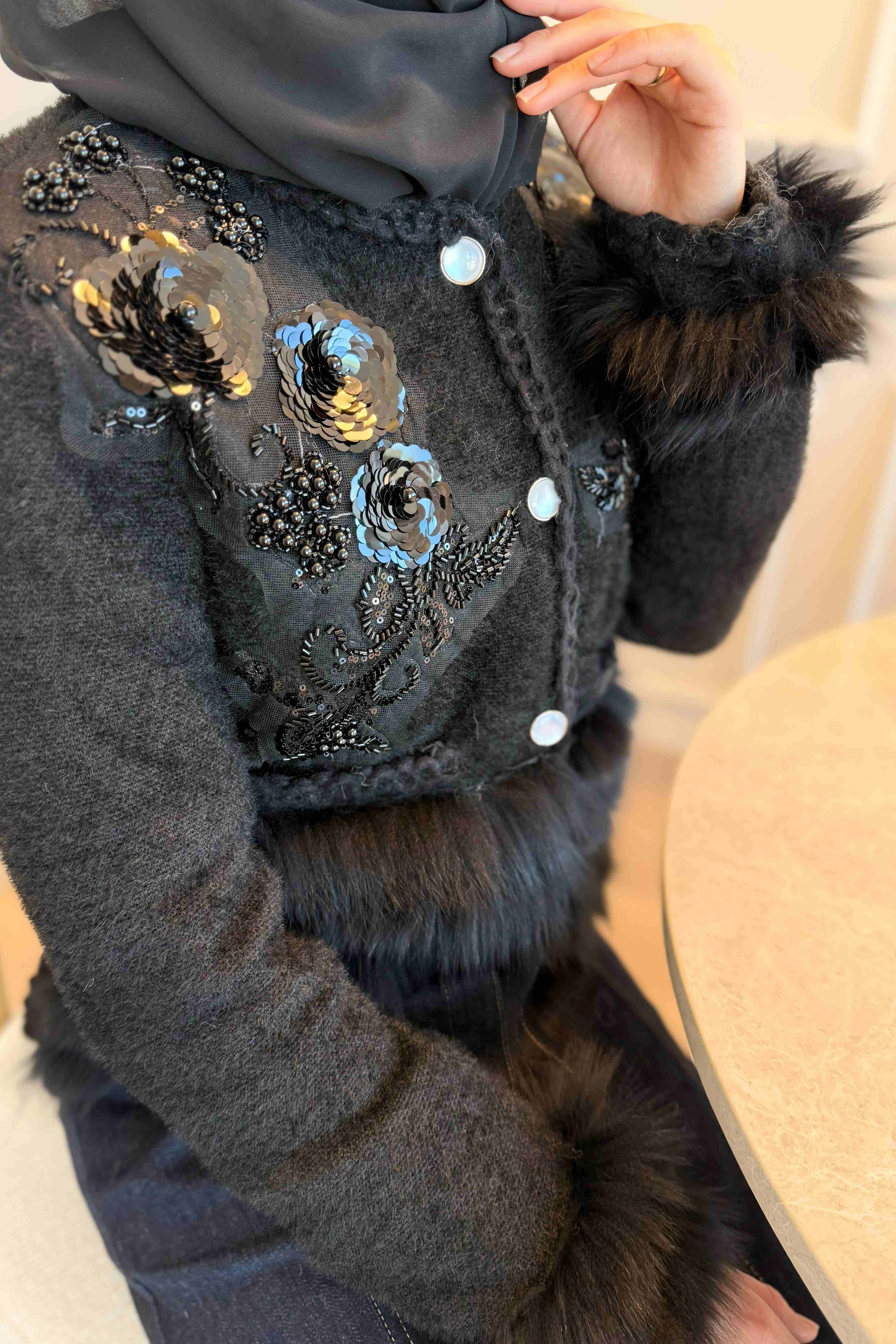 Siyah İthal Kürklü Angora