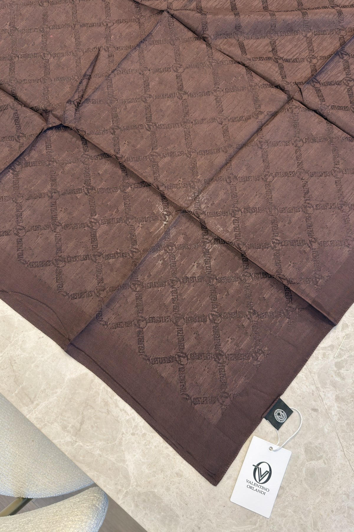 Valentino Siena Jakarlı Eşarp