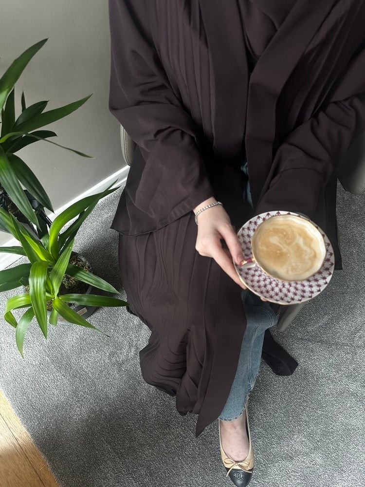 Qahwa Abaya