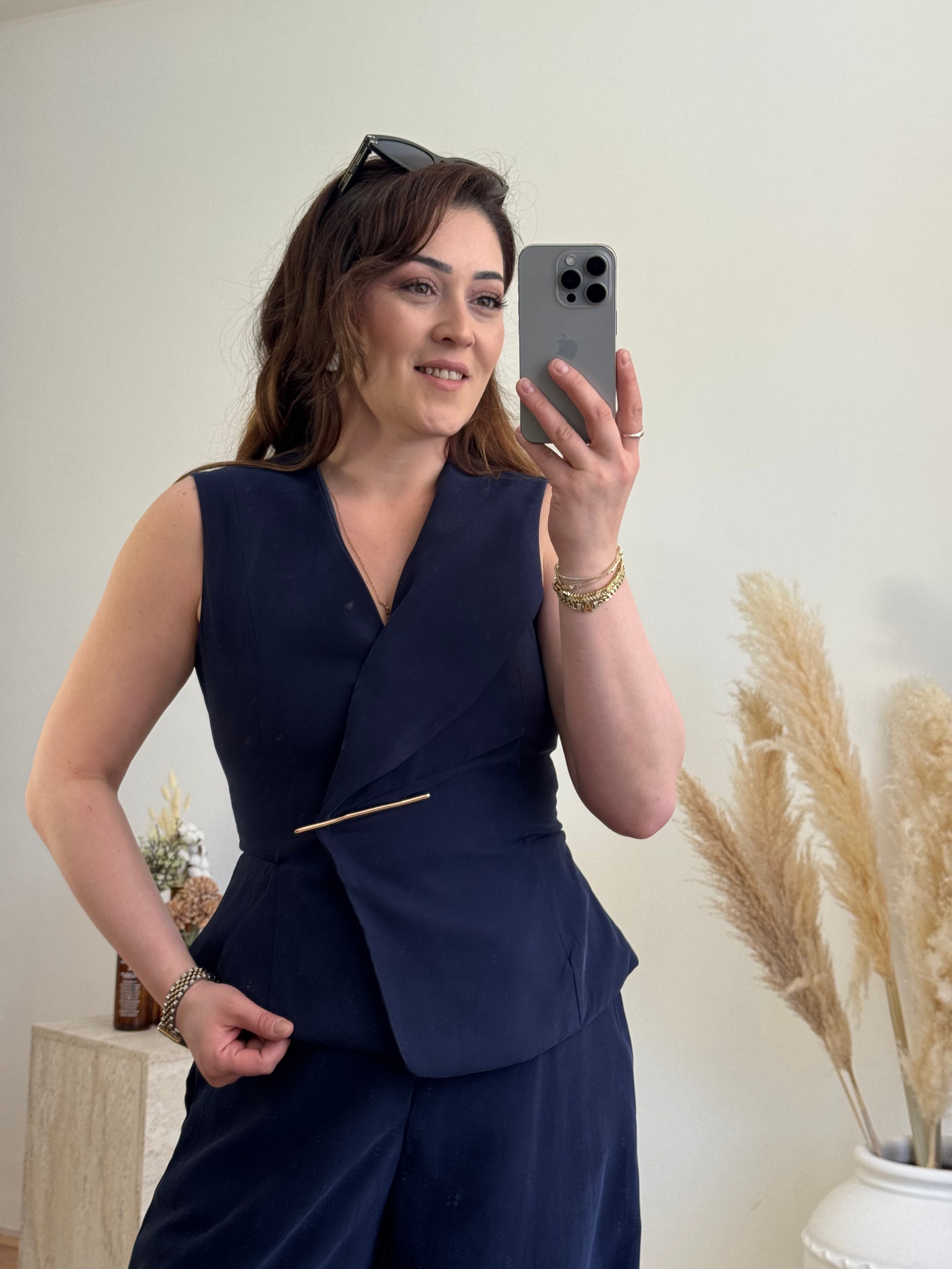 Aksesuar Detaylı Premium Tulum-Lacivert