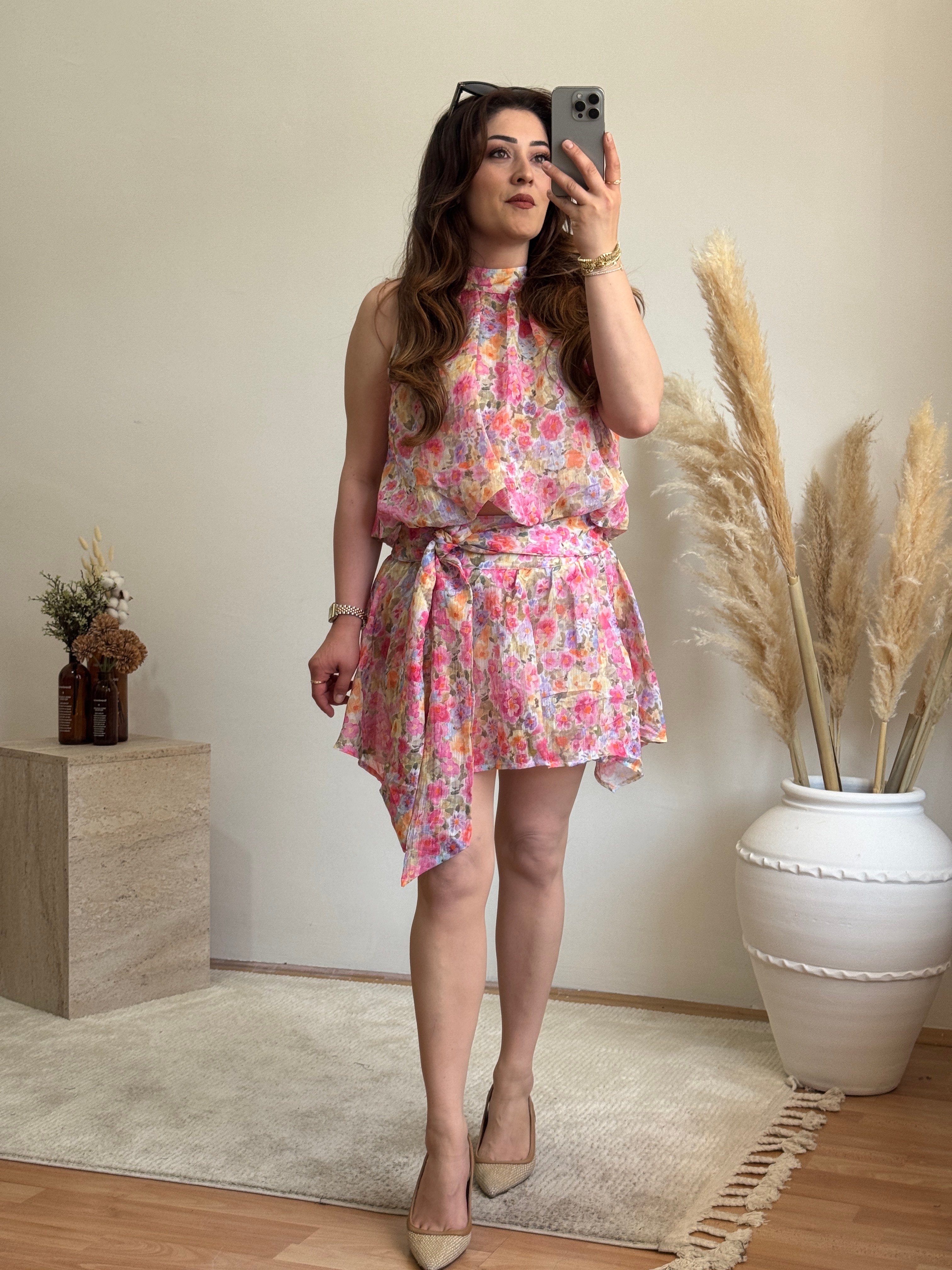 Çiçek Desenli Halter Yaka Bluz Pembe