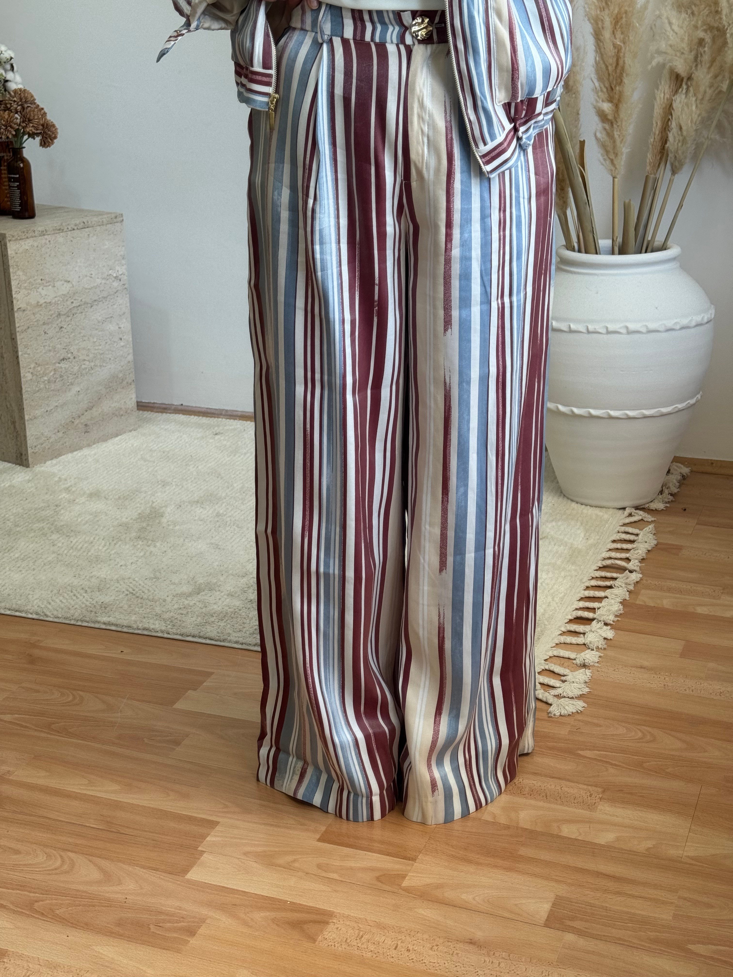 Çizgili Ceket Pantolon Takım – Çok Renkli