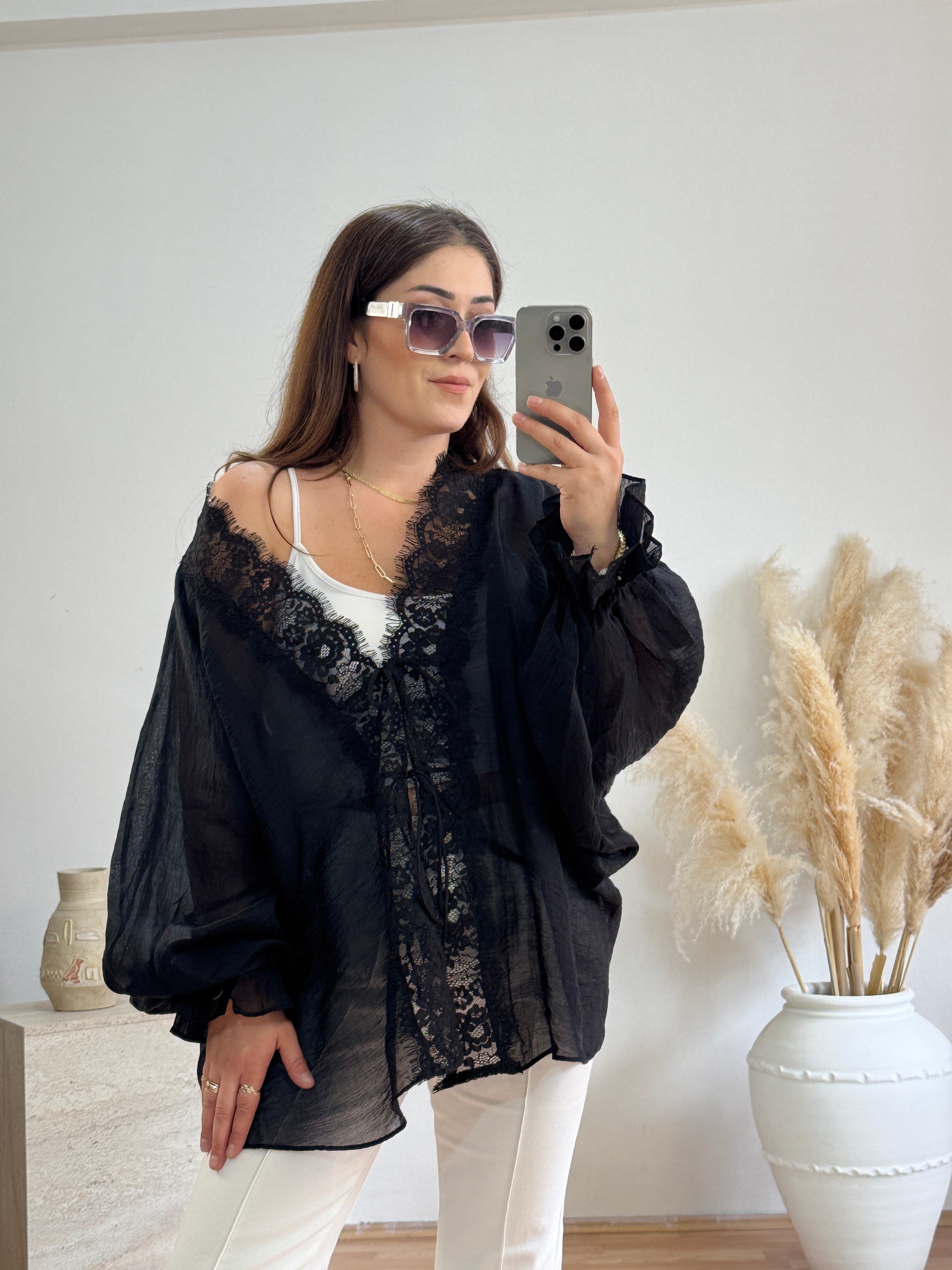 Dantel Detaylı Bağlamalı Kimono – Siyah