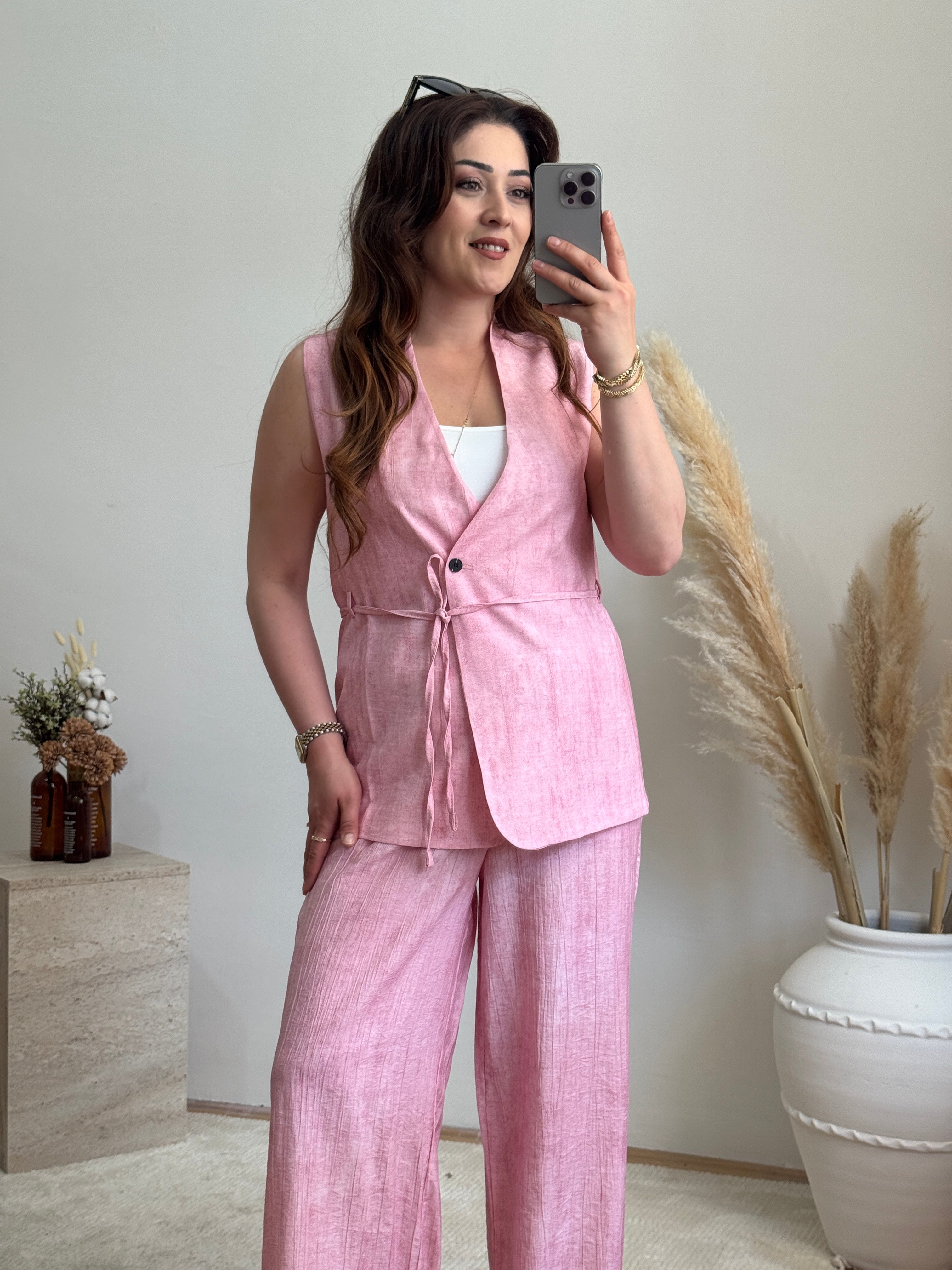 Keten Görünümlü Yelek Pantolon Takım-Pembe