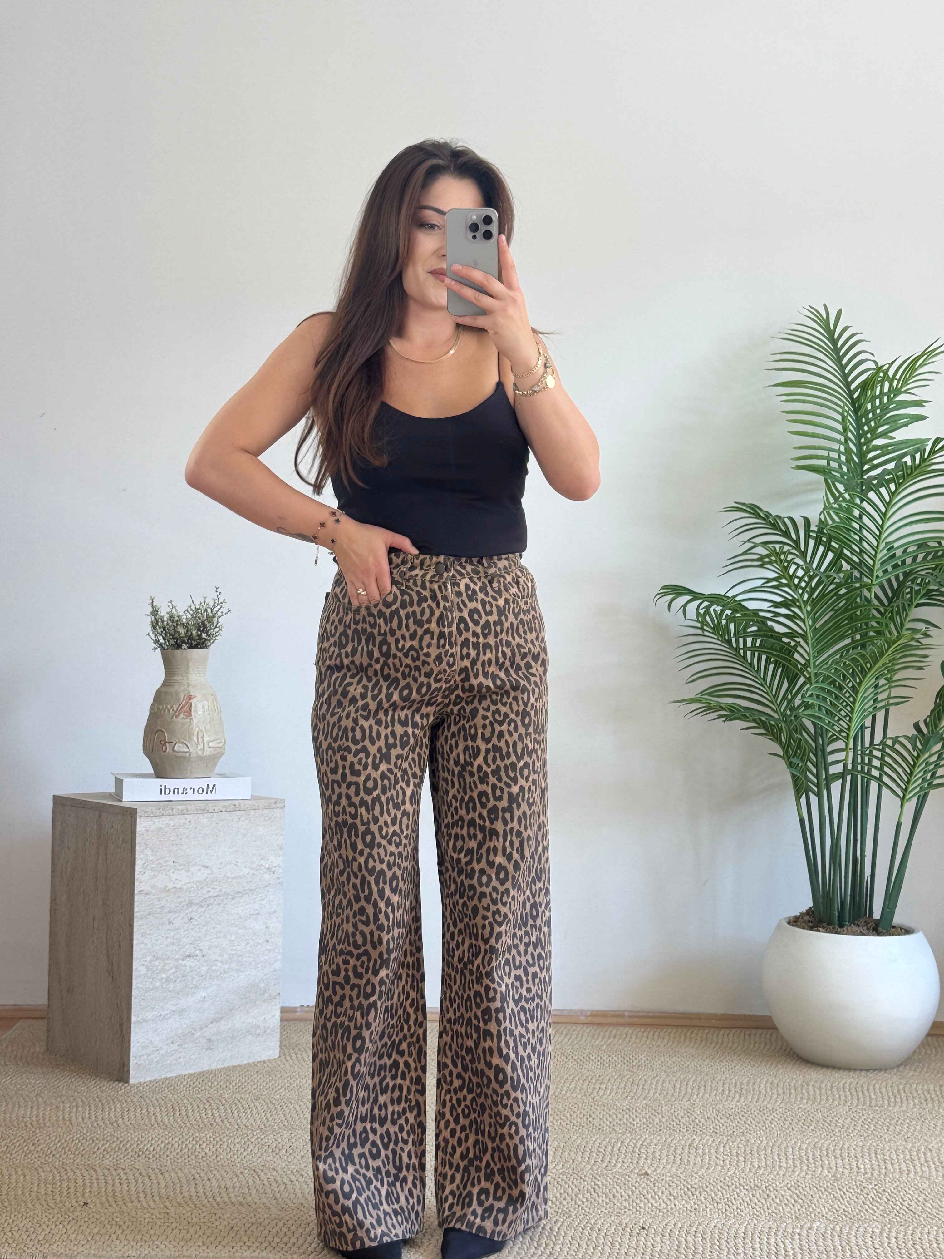 Leopar Desenli Geniş Paça Pantolon