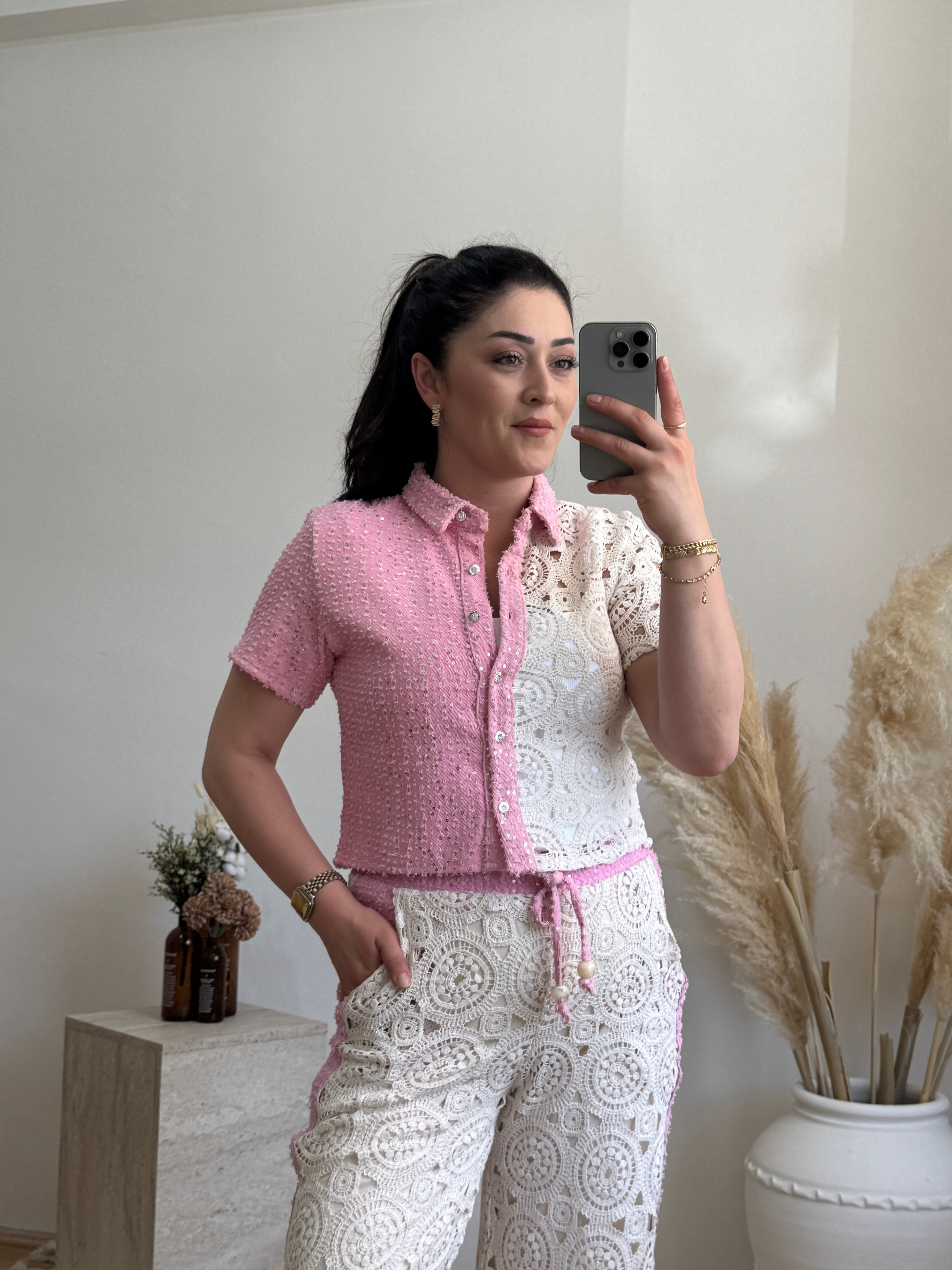 Tasarım Dantel Detay Gömlek-Pembe