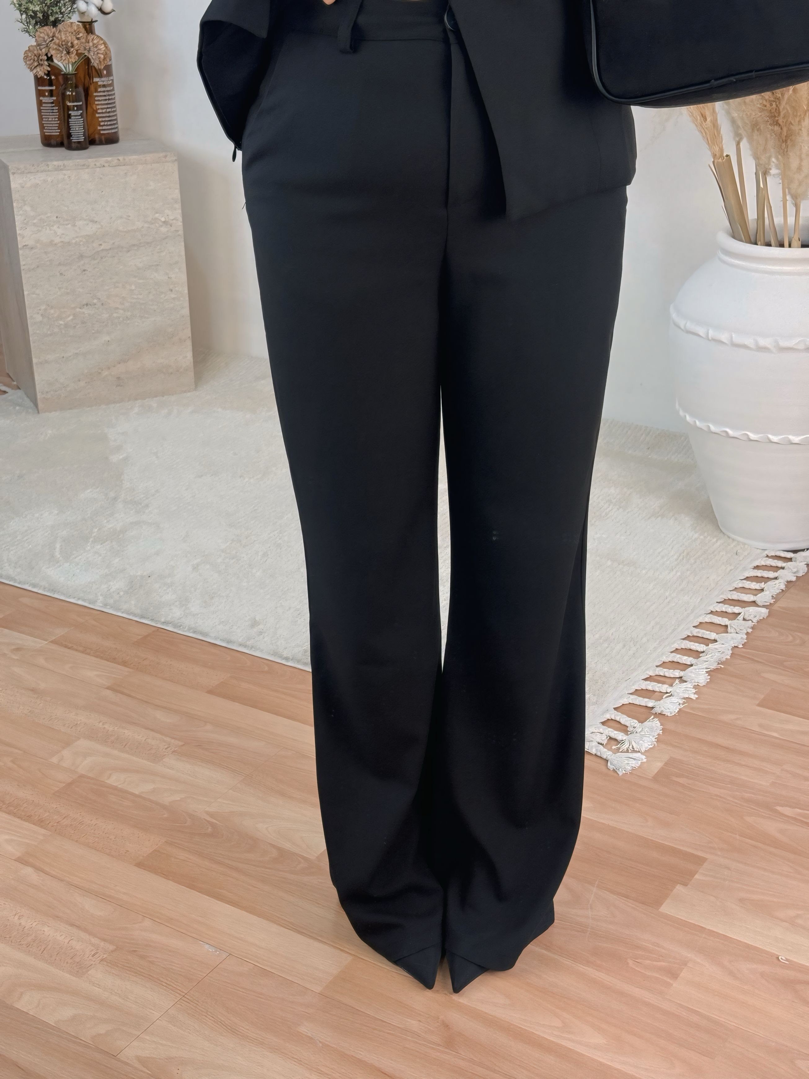 Yüksek Bel Klasik Kumaş Pantolon – Siyah