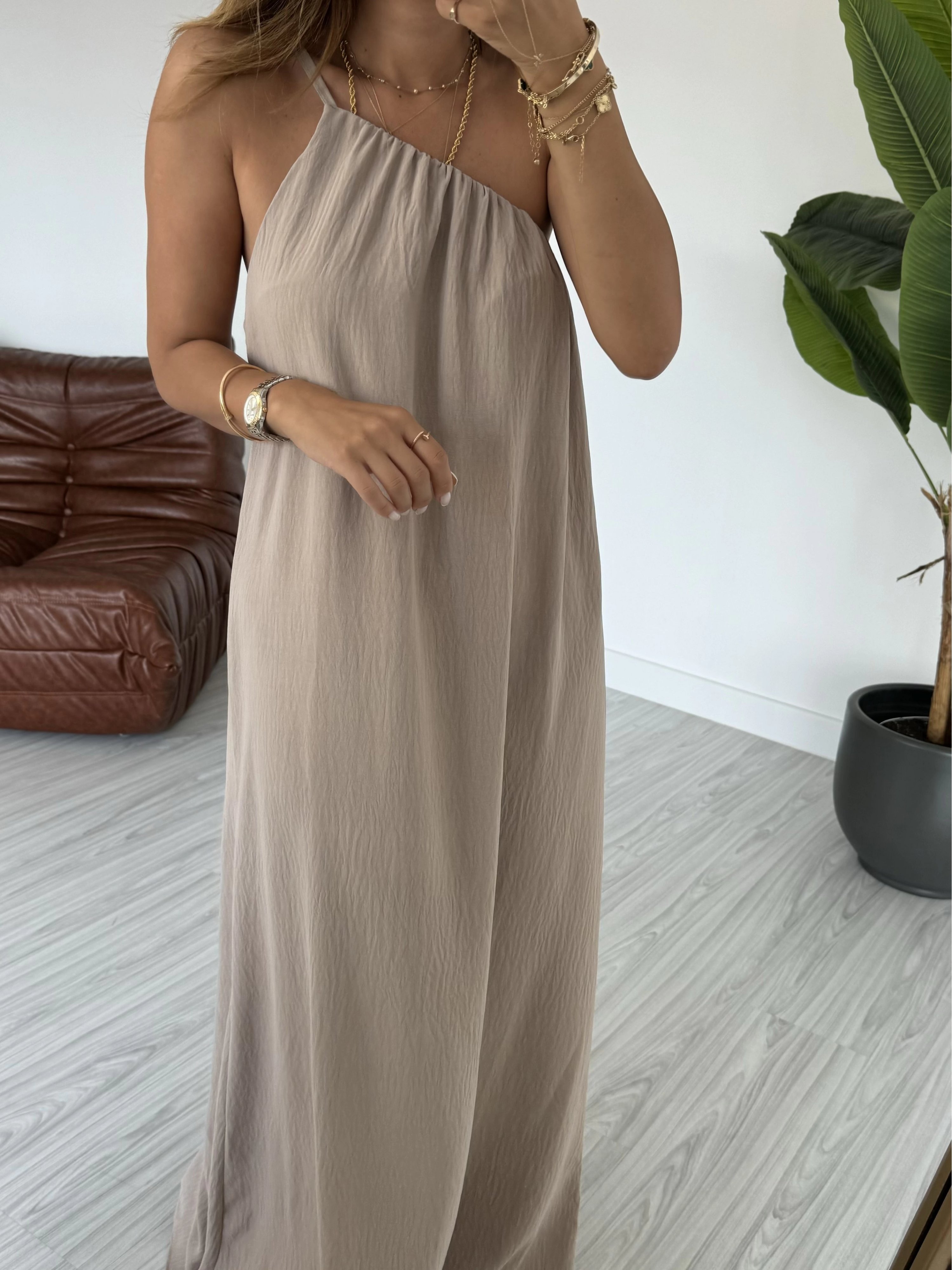 Bej Tek Askılı Maxi Boy Elbise