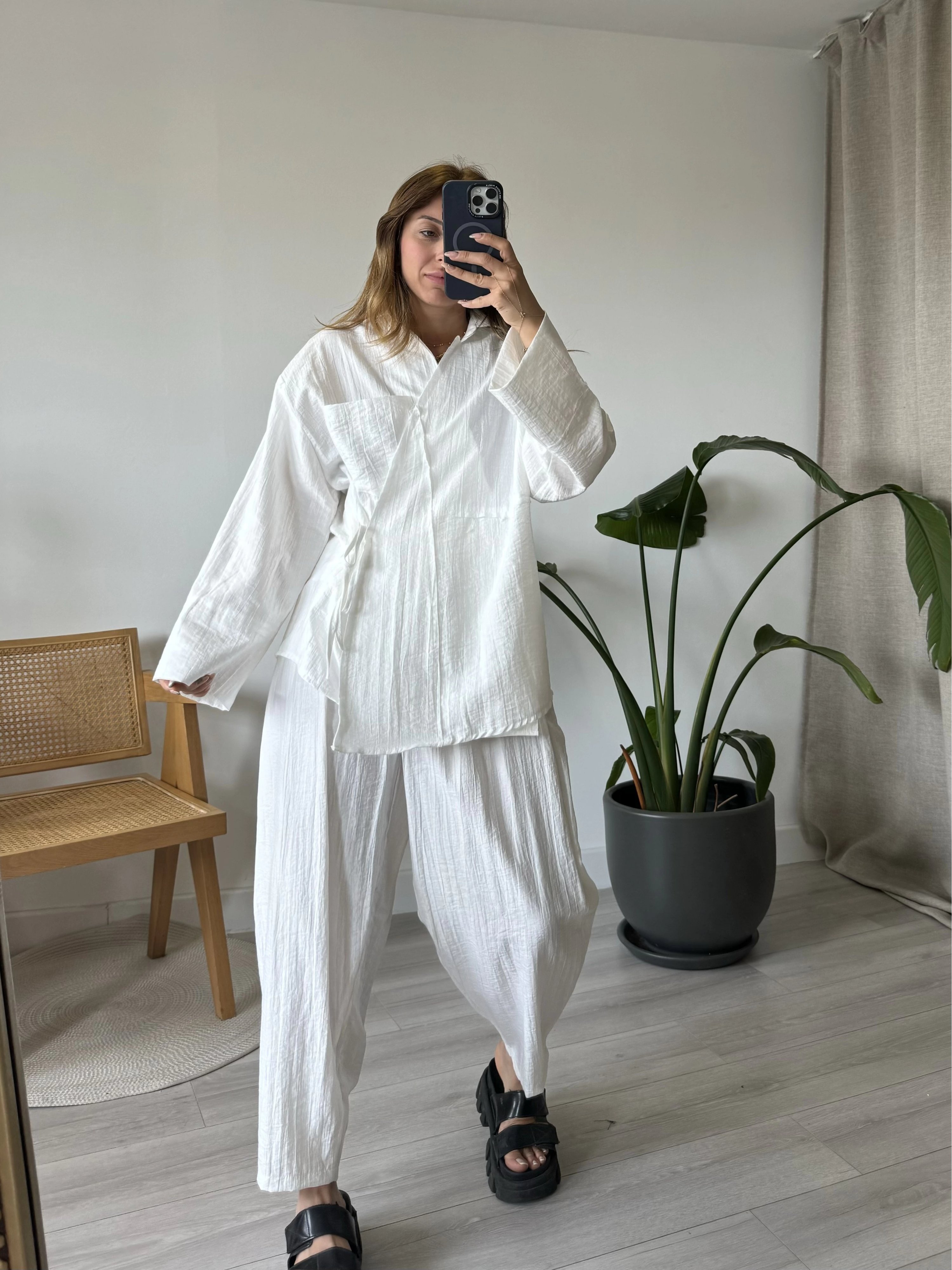 Beyaz Paraşt %100 Cotton Pantolonlu Takım