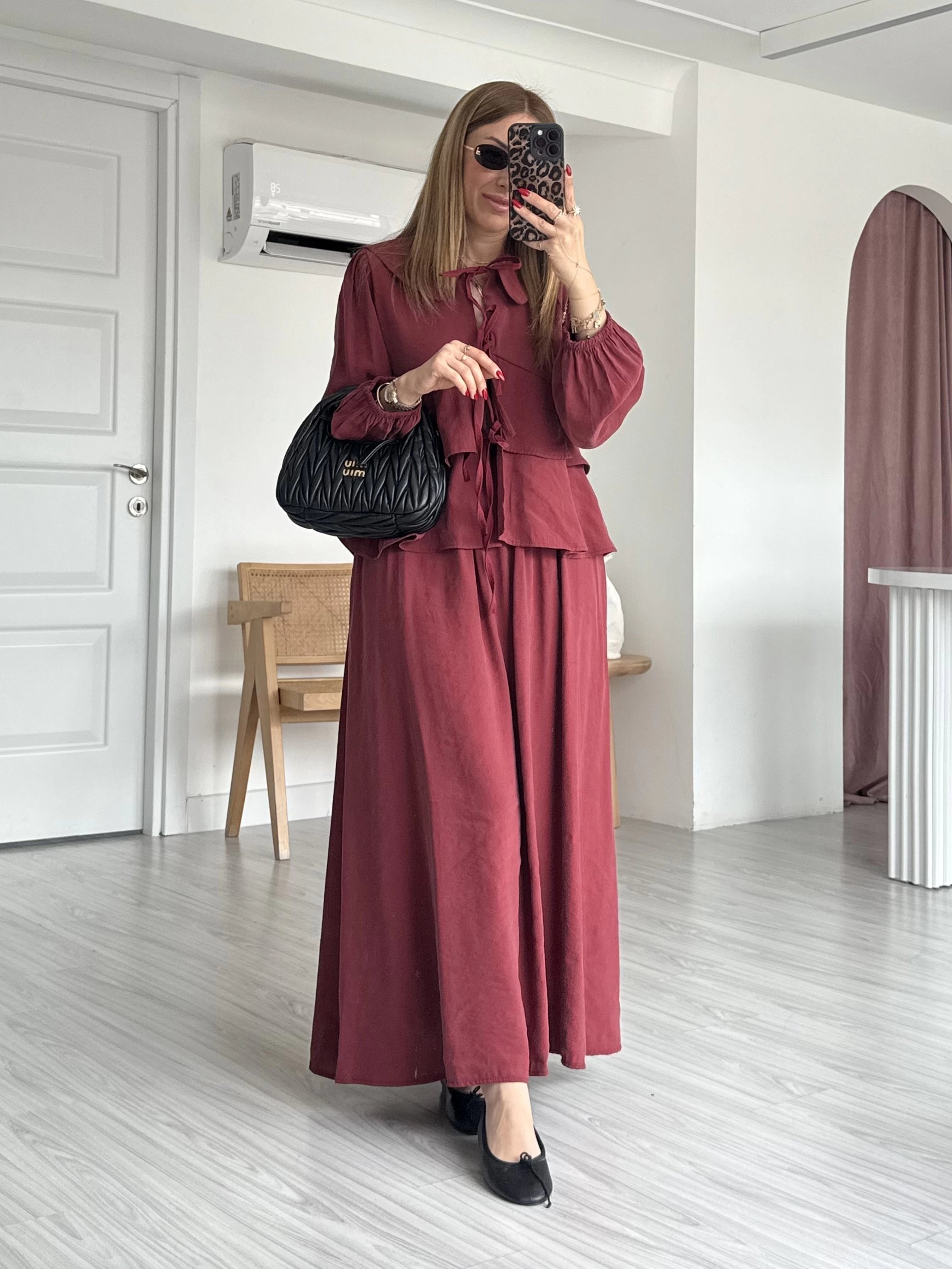 Bordo Bağlama Detaylı Tensel Etekli Takım