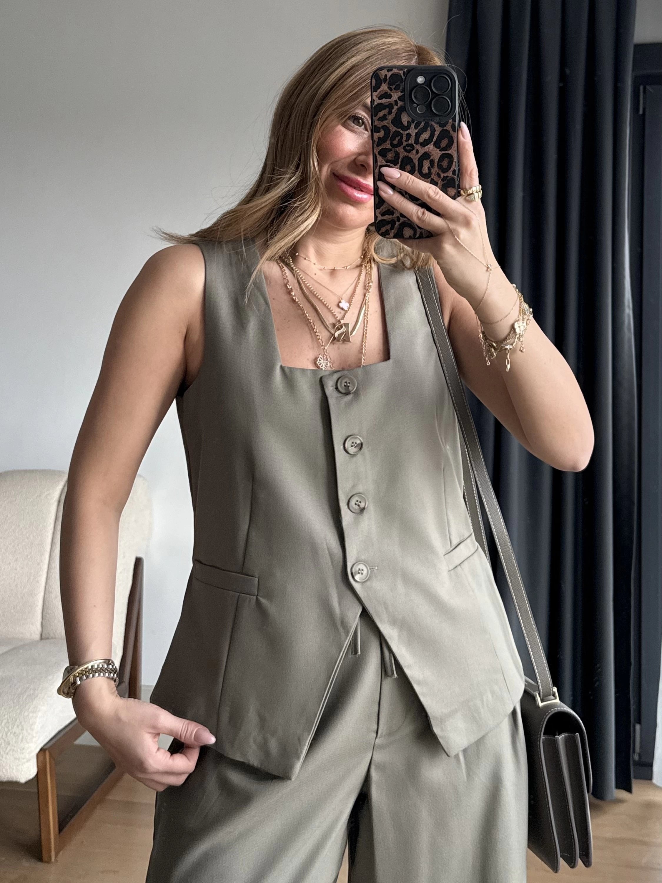 Haki Marka Model Arkası Bağlamalı Yelek Takım