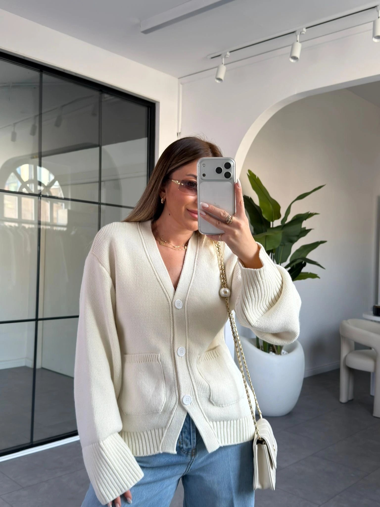 HAKİ ÜÇ DÜĞMELİ TRİKO HIRKA